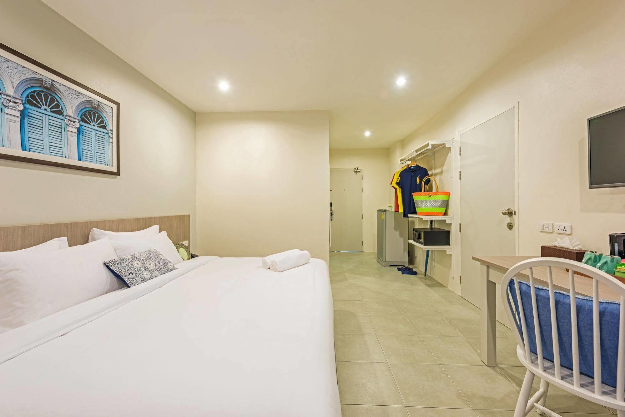 รีเซนต้าภูเก็ตสวนหลวง Hotel Phuket ภายนอก รูปภาพ